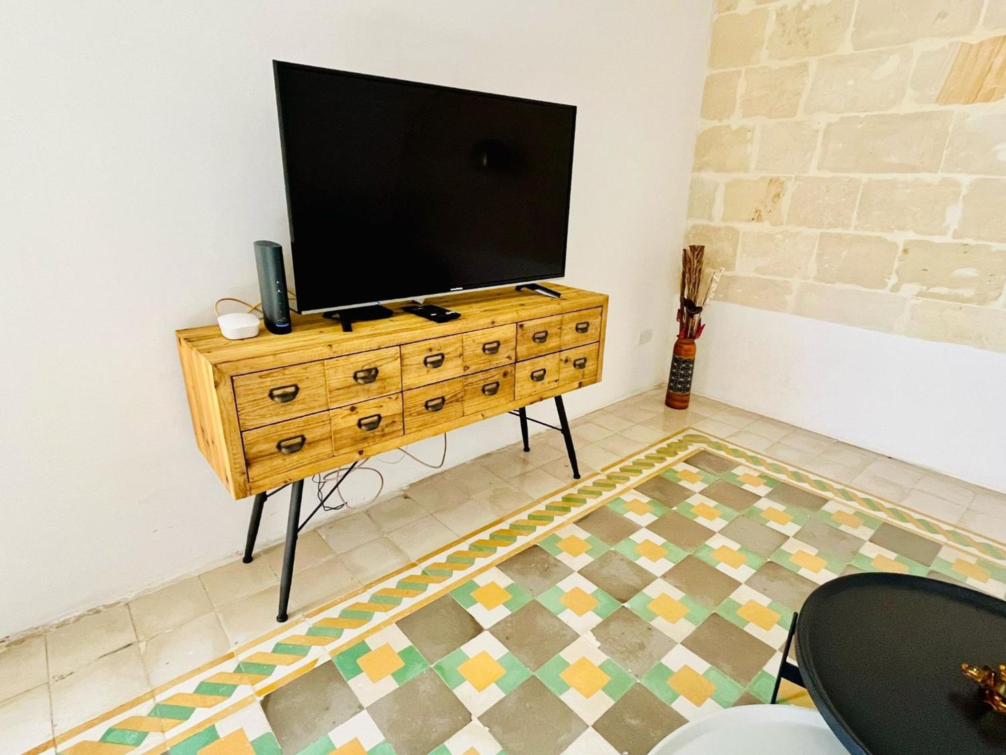 Cozy Charming Apartment In Old Bakery Street Valletta Eksteriør bilde